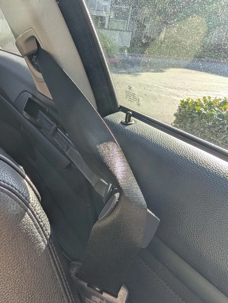 Adapter podajnika pasów BMW E92 / F32 / F8X