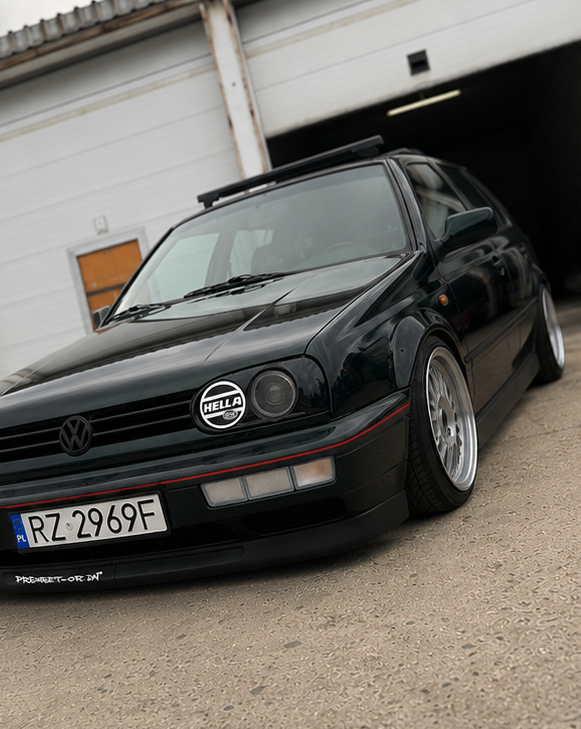 Nakładki na lampy Golf 3 - wzór Hella