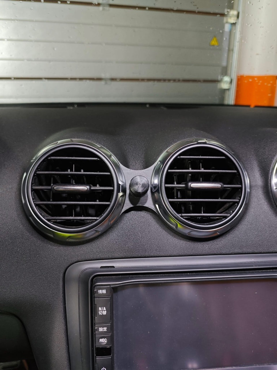 Uchwyt montażowy na telefon Audi TT 8J