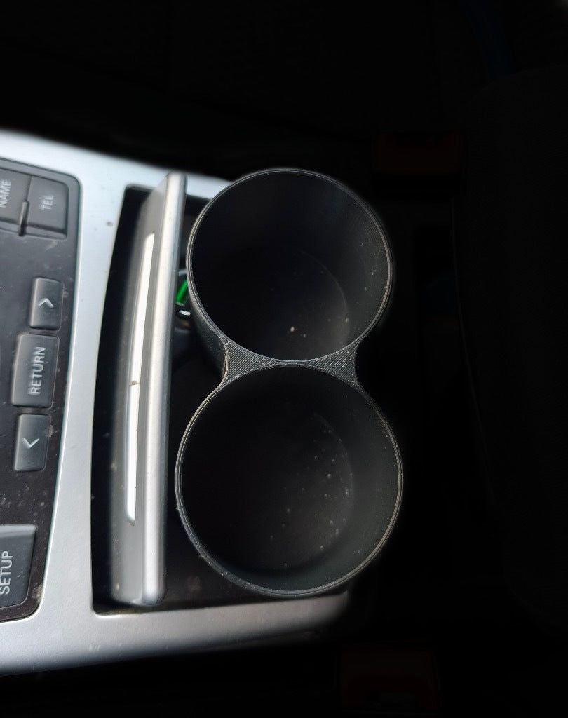 Cupholder do Audi A6 C6 – miejsce na 2 napoje!