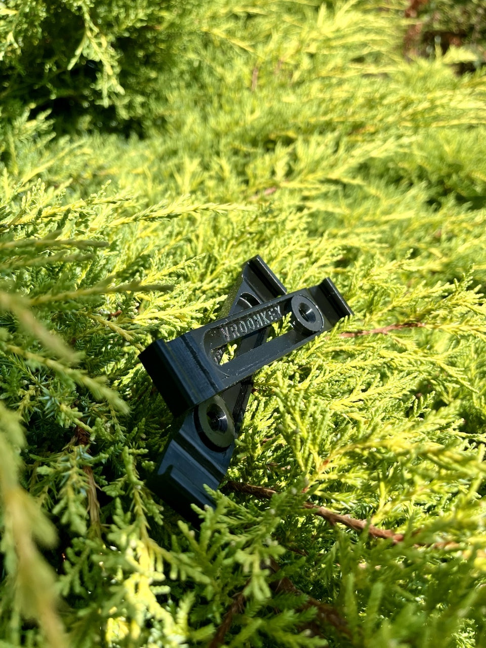 Uniwersalne Bezramkowe Uchwyty do Tablic Rejestracyjnych