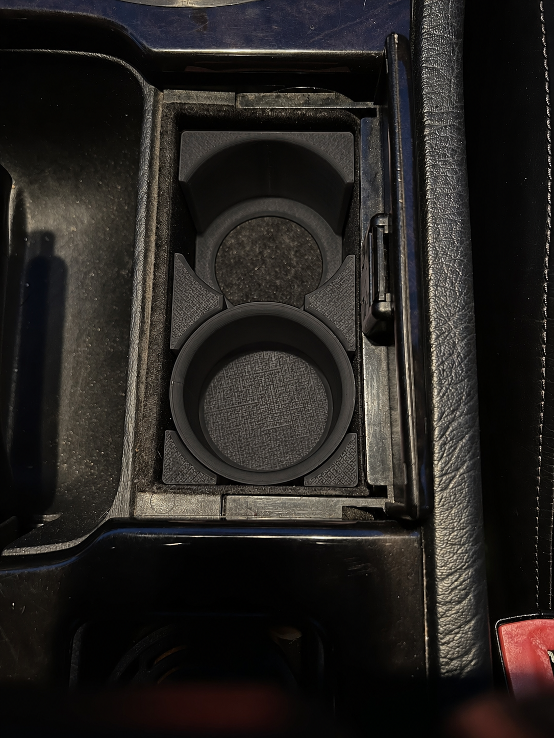 Cupholder na napoje - Audi A8 D2