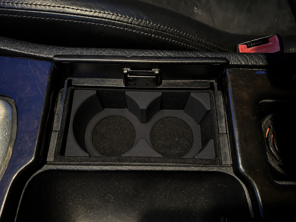 Cupholder na napoje - Audi A8 D2