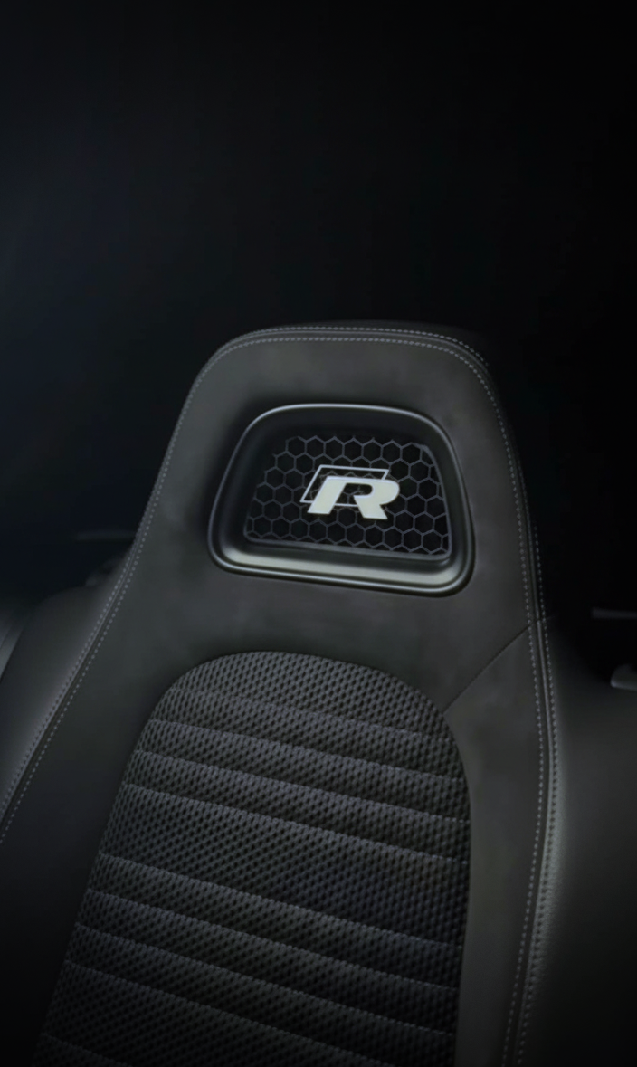 Wkładki / Inserty w Zagłówki Tylne do VW Scirocco – Komplet 2 szt.