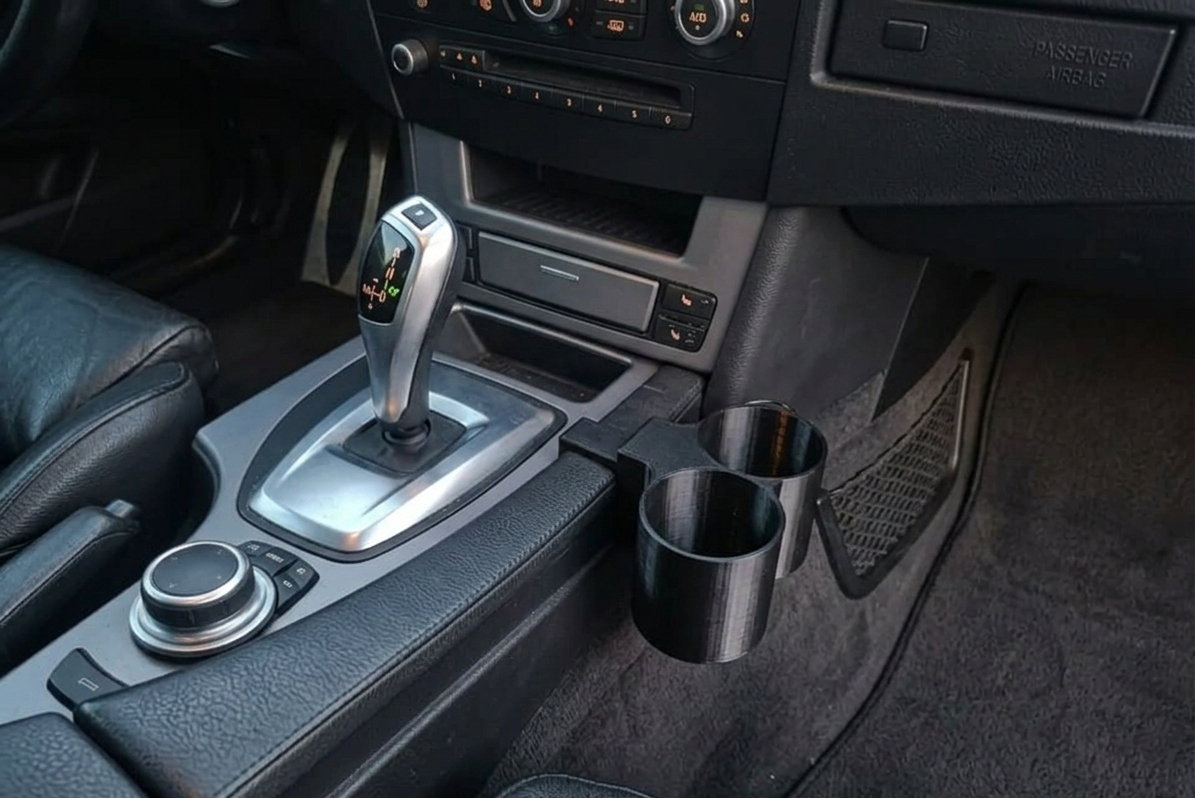 Podwójny cupholder do tunelu środkowego - BMW E6X