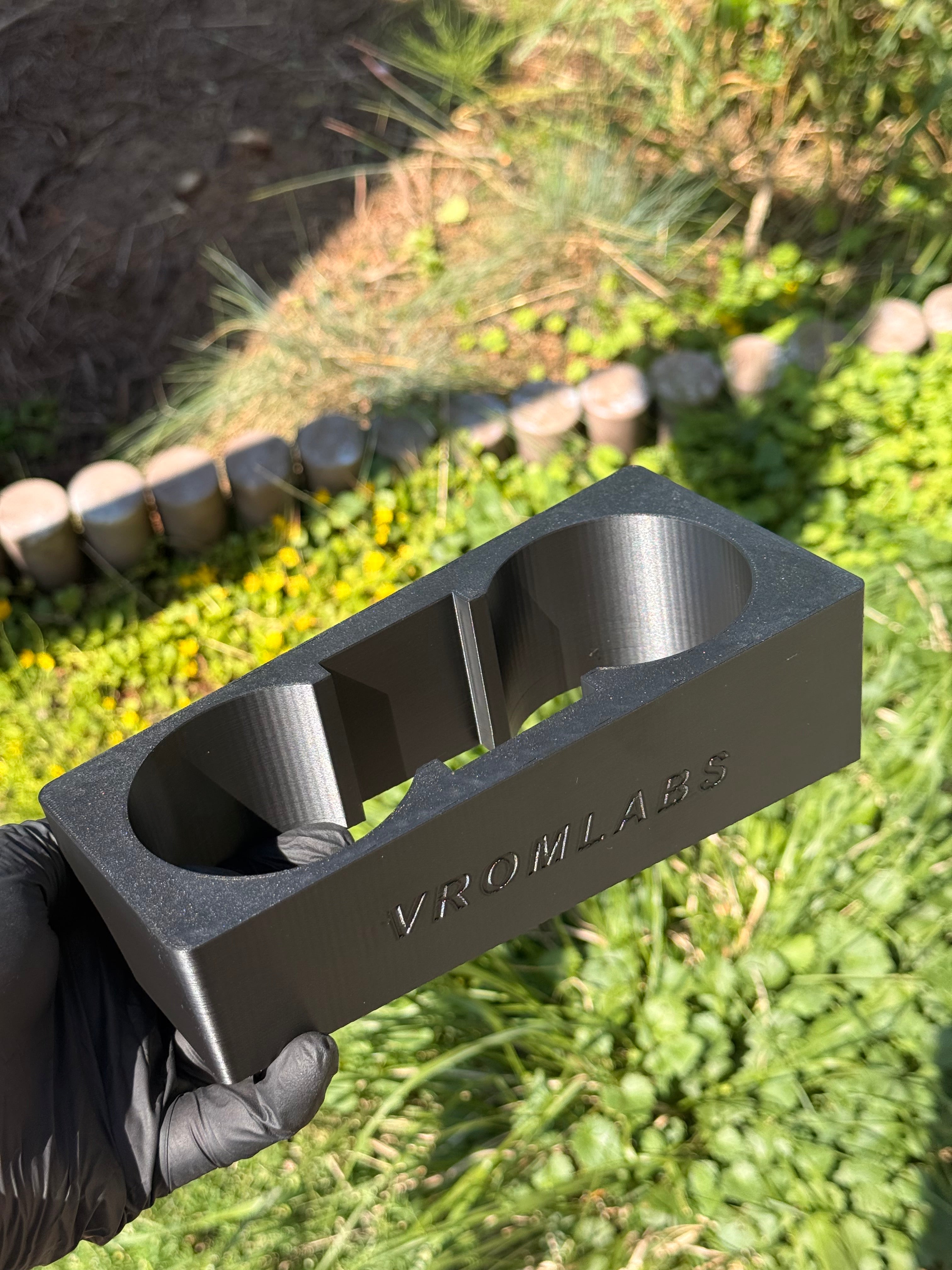 Cupholder do tunelu środkowego - Golf/Bora/Jetta mk4 (1997-2006)