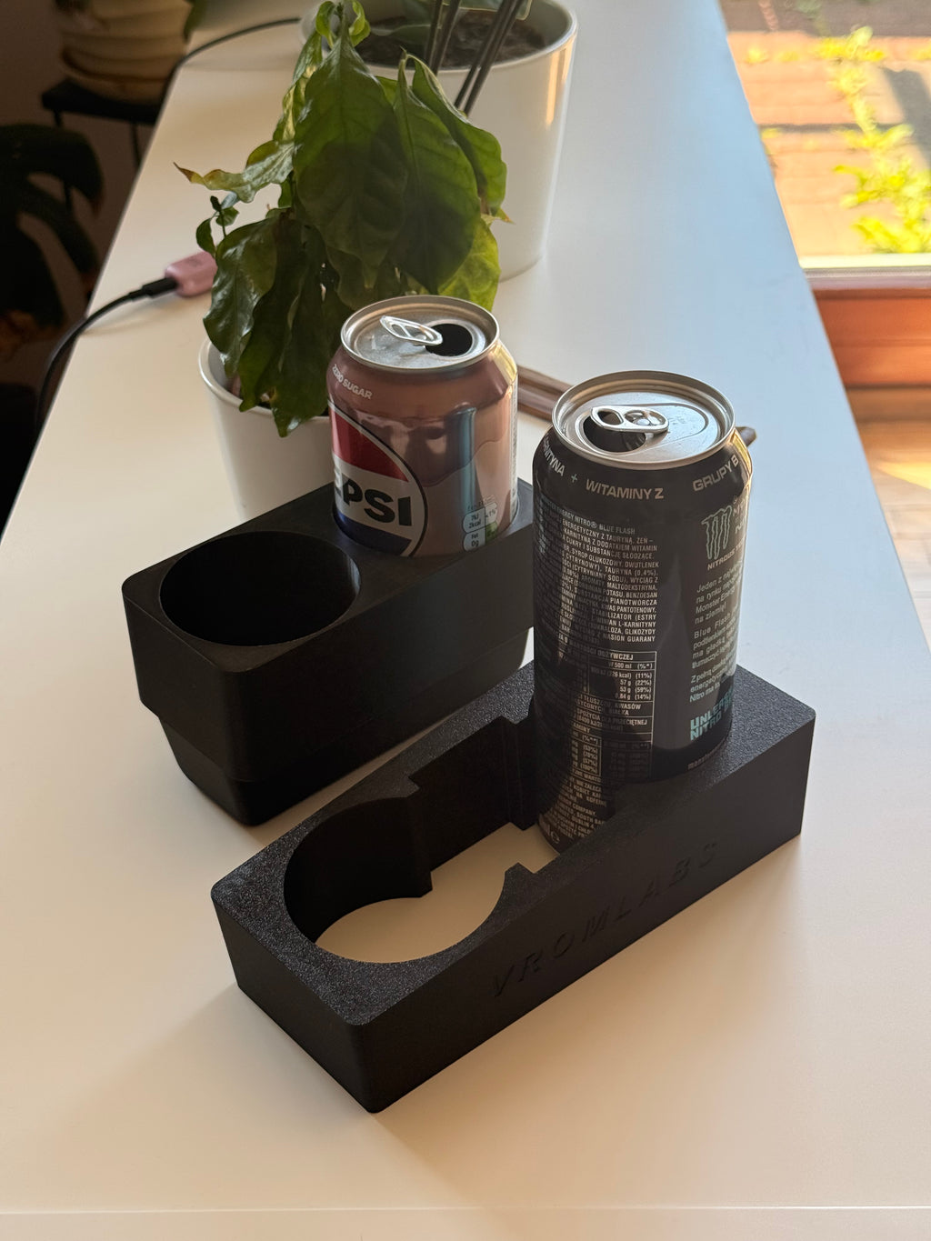 Cupholder do tunelu środkowego - Golf/Bora/Jetta mk4 (1997-2006)