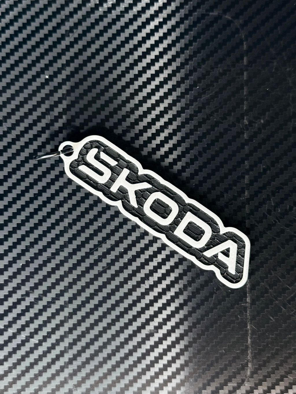 Brelok do Twojej furki - motyw plastra miodu!