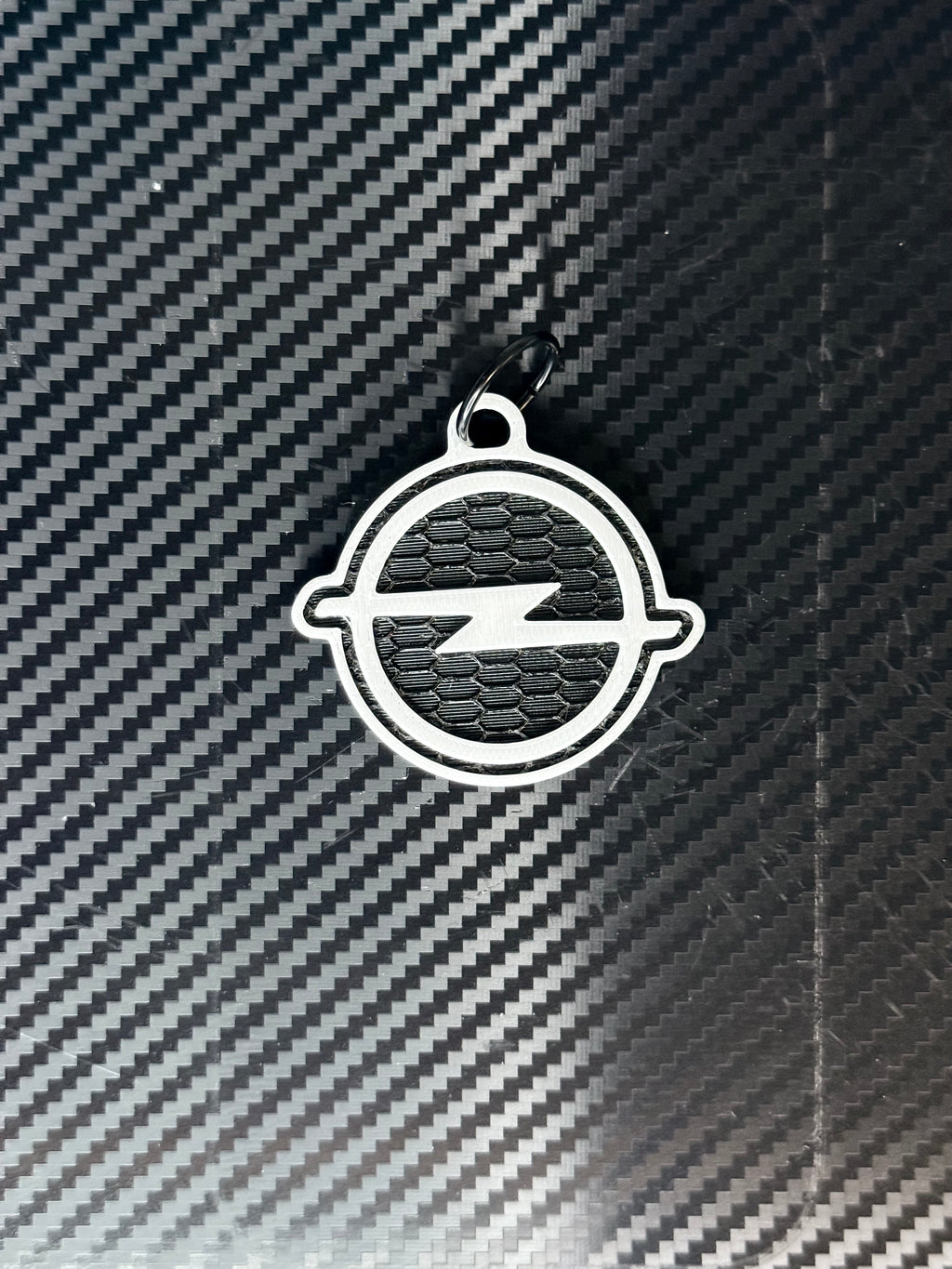 Brelok do Twojej furki - motyw plastra miodu!