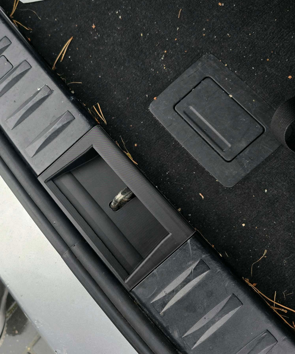 Osłona zamka klapy bagażnika - BMW E9X