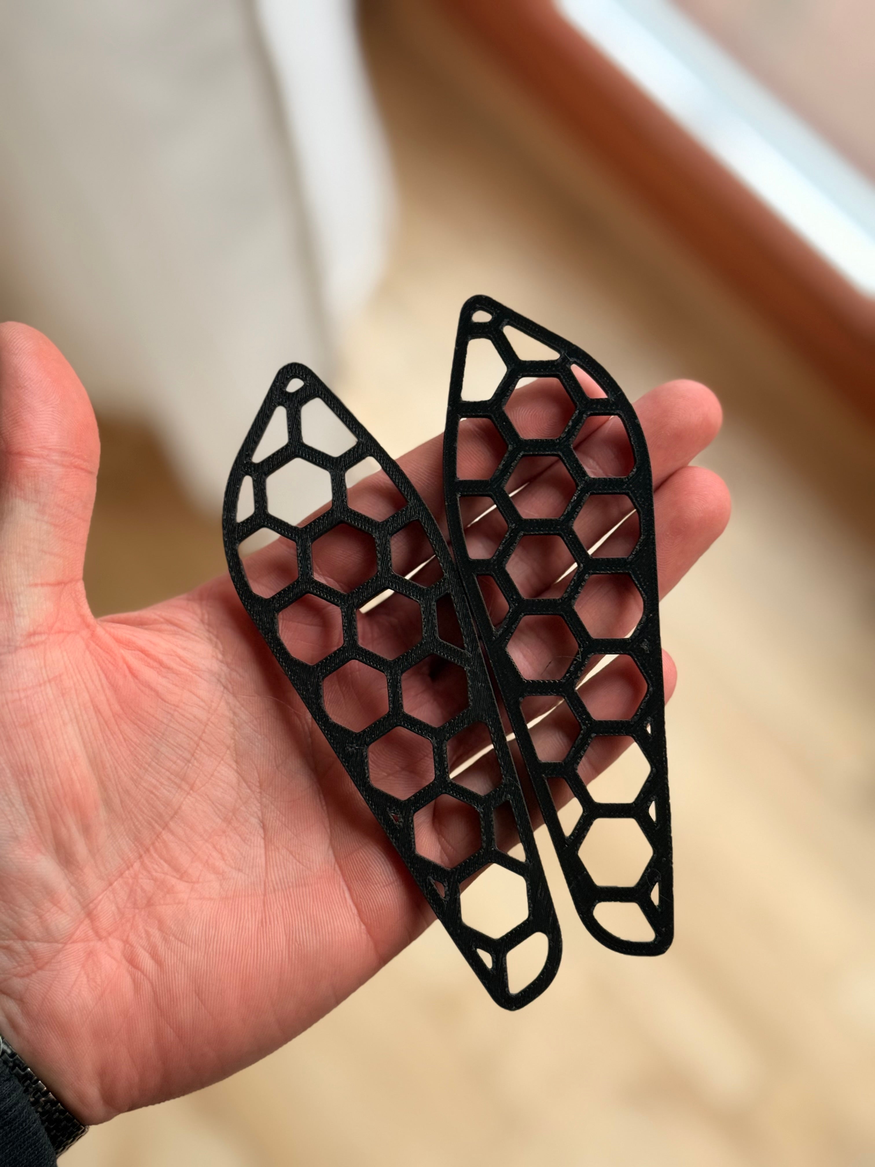 Dekory Plaster Miodu do Uchwytów Tunelu – VW Scirocco / Golf 5 / Eos