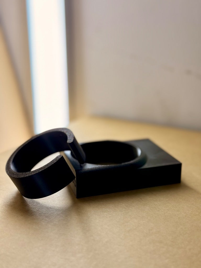 Uchwyt na kubek do VW Passat B6 + GRATIS!