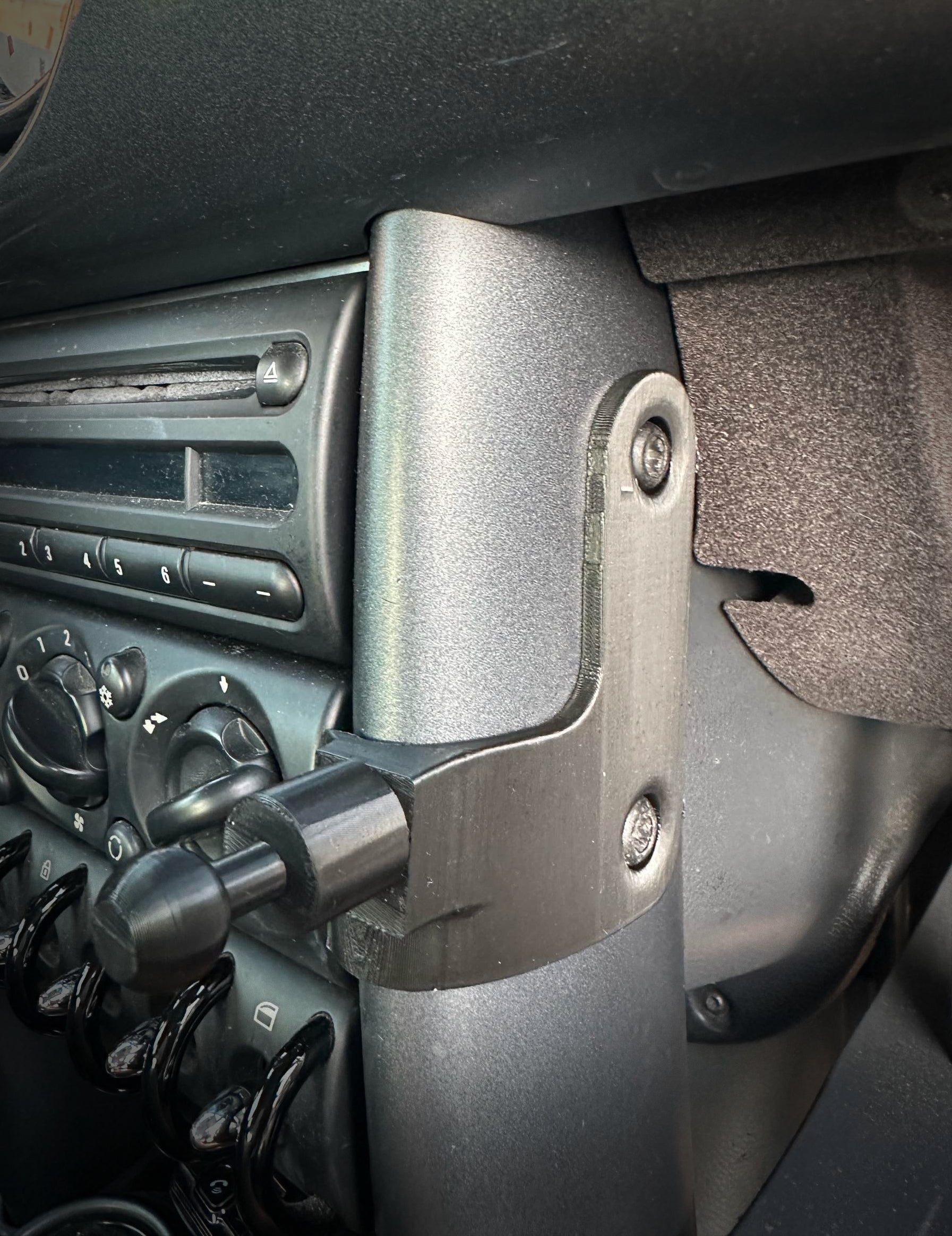 Uchwyt montażowy na telefon - Mini R50/R52/R53 v2