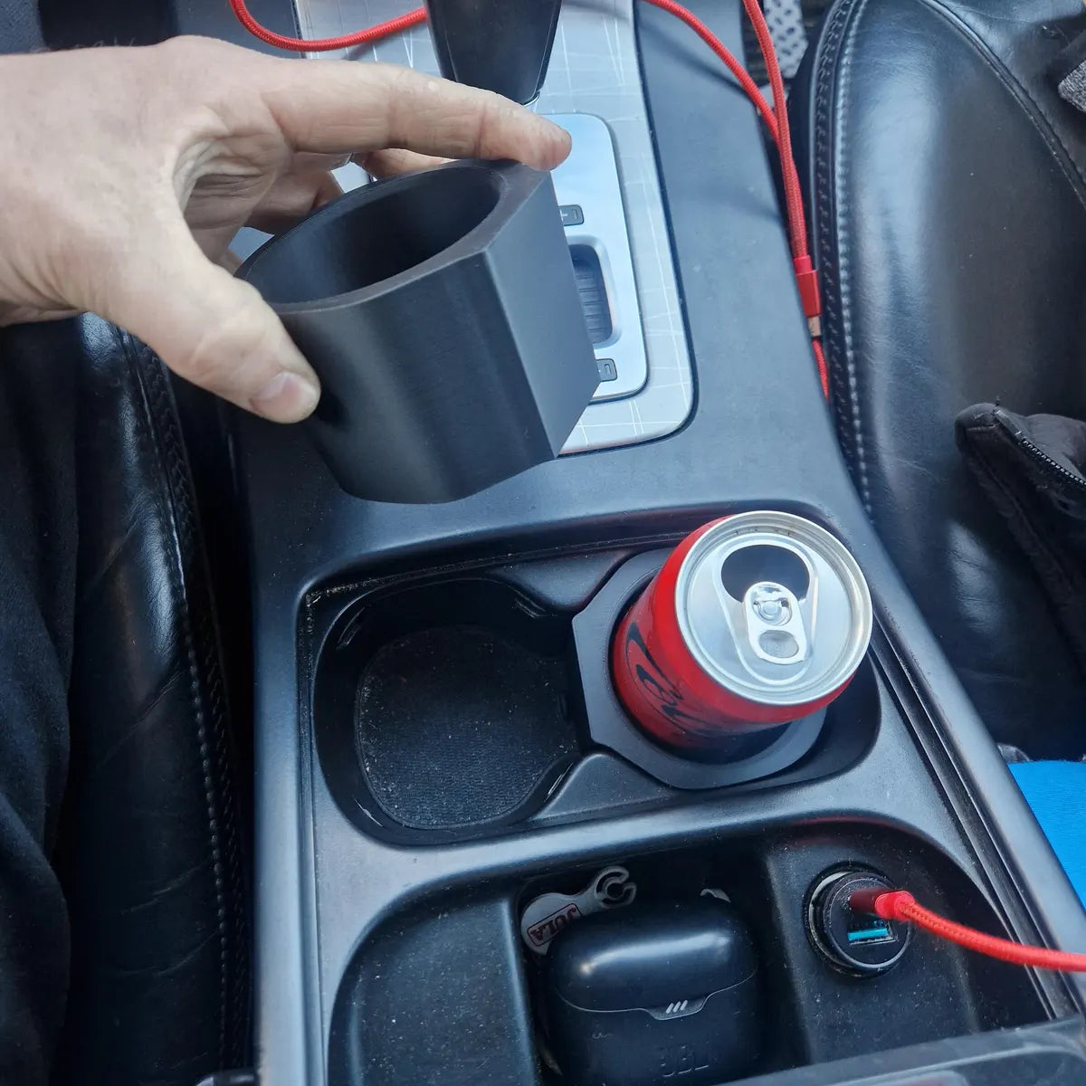 Wkładka cupholdera Volvo V70 P3 oraz S80 P2 - 2008–2016