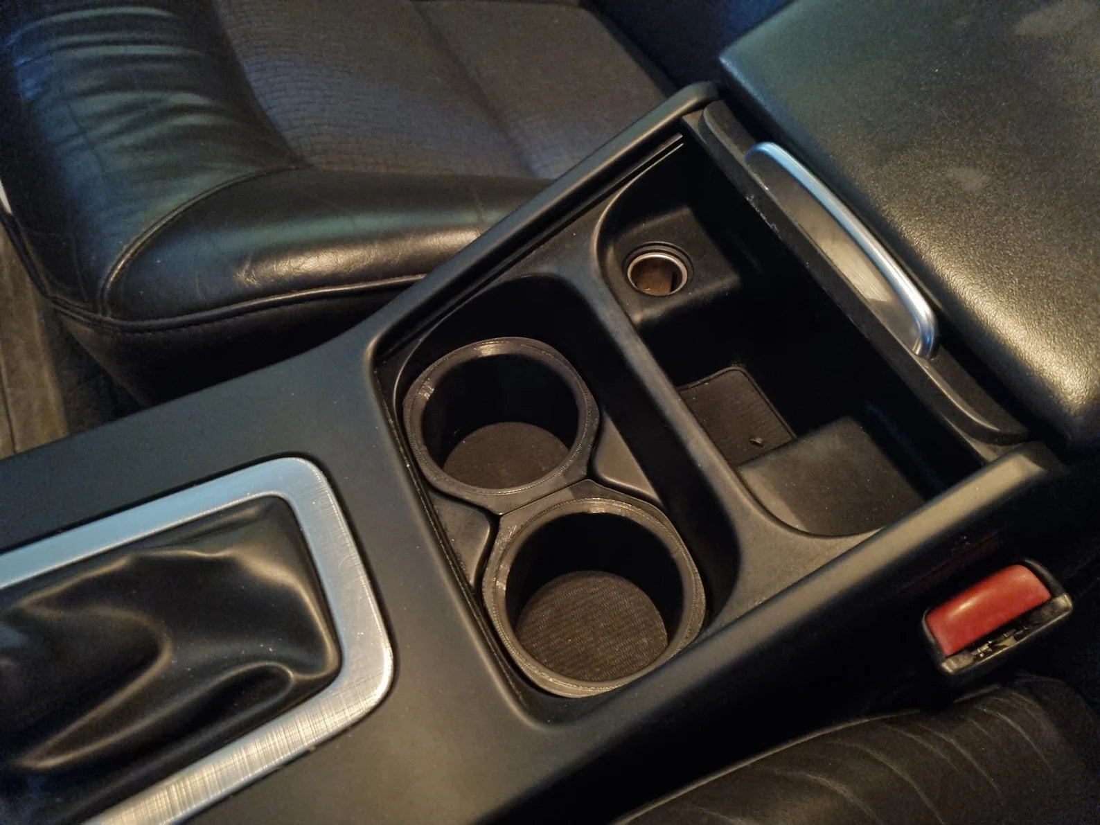 Wkładka cupholdera Volvo V70 P3 oraz S80 P2 - 2008–2016